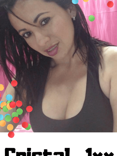 cristal_1xx naked stripping on cam for live sex video chat