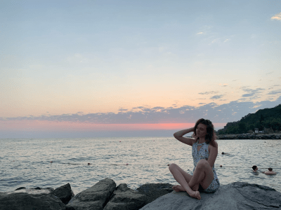Crystal_meow naked stripping on cam for live sex video chat
