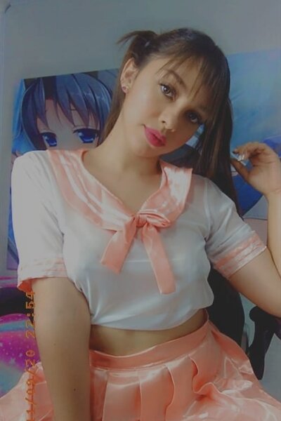 cute_girl4u naked stripping on cam for live sex video chat