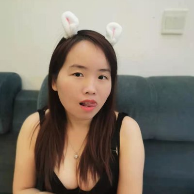 Cute_LiLi518 naked stripping on cam for live sex video chat