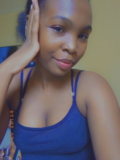 _cute_pie_ naked stripping on cam for live sex video chat