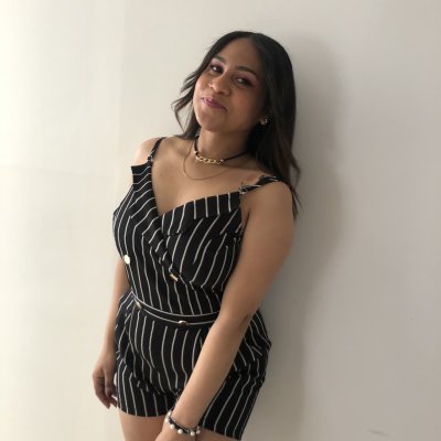 Dairithy naked stripping on cam for live sex video chat