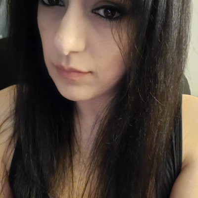 DaisyTulips naked stripping on cam for live sex video chat