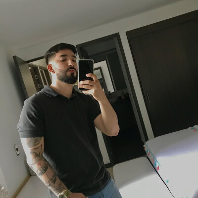 daniel_drake naked stripping on cam for live sex video chat