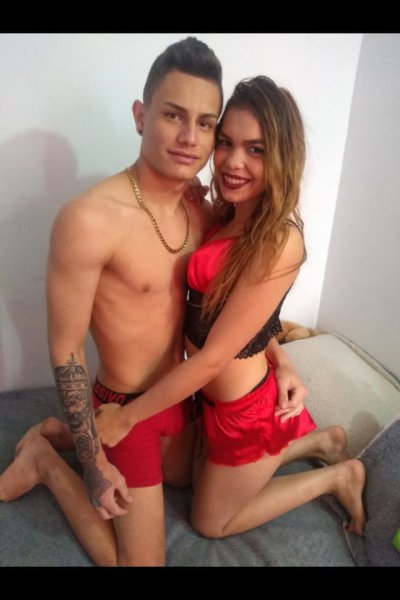 DannyAndSofy naked stripping on cam for live sex video chat