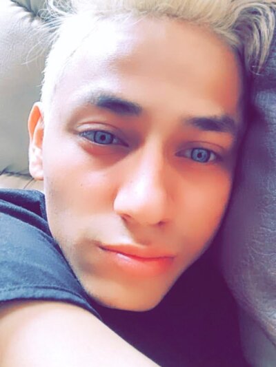 david_blue1 naked stripping on cam for live sex video chat