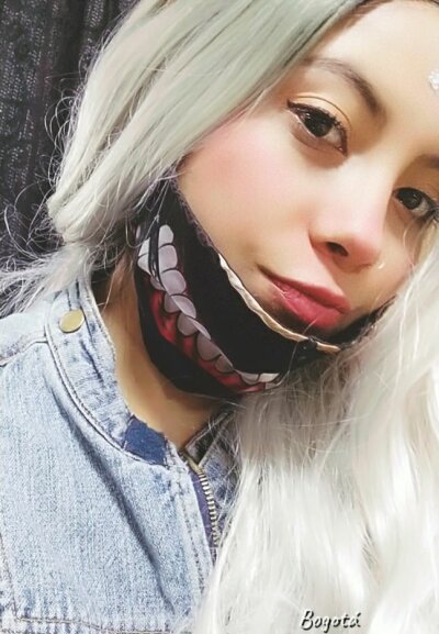 Dayra_stonee naked stripping on cam for live sex video chat