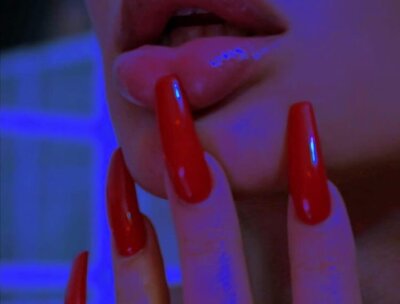 DazyLoom naked stripping on cam for live sex video chat