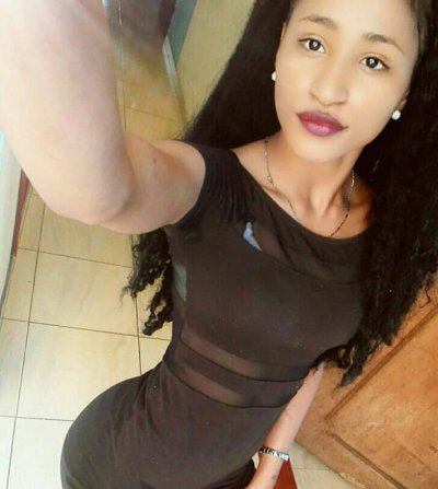 Dee_ebony naked stripping on cam for live sex video chat