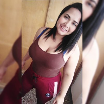 Delicioustemptation22 naked stripping on cam for live sex video chat