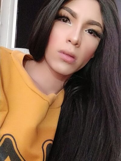 destiny_blear naked stripping on cam for live sex video chat