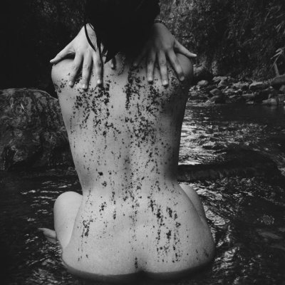 diamond_reds naked stripping on cam for live sex video chat