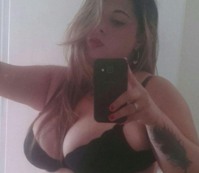 doll8819 naked stripping on cam for live sex video chat