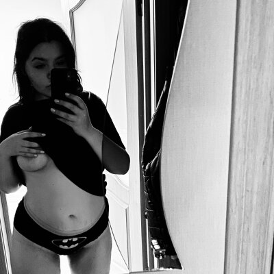 Dolly_Jim naked stripping on cam for live sex video chat
