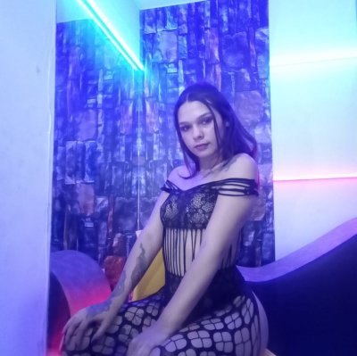 dulce_samantha naked stripping on cam for live sex video chat