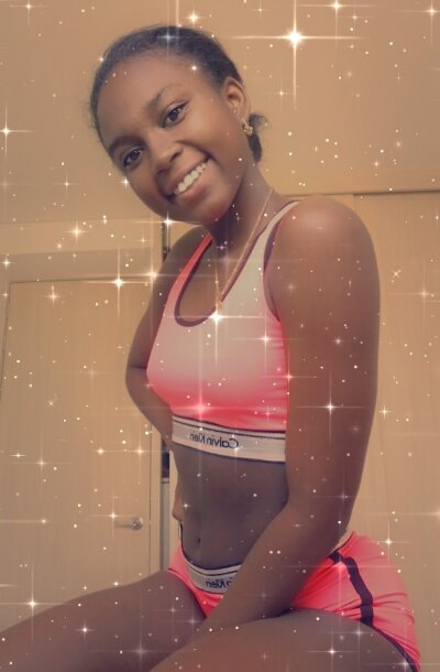 ebony_lovs naked stripping on cam for live sex video chat