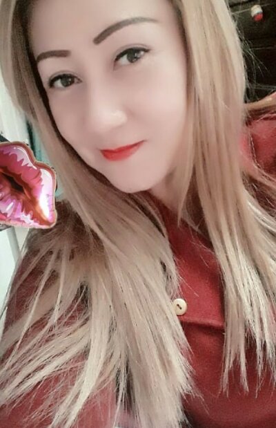 Elena__777 naked stripping on cam for live sex video chat