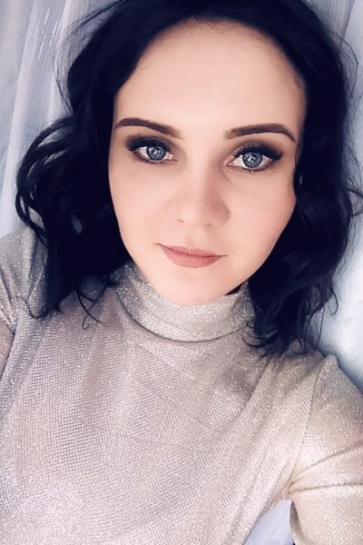 ELiNaStam naked stripping on cam for live sex video chat