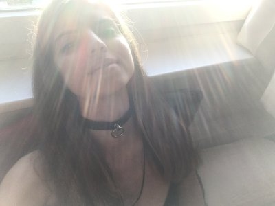 EmelieCrystal naked stripping on cam for live sex video chat