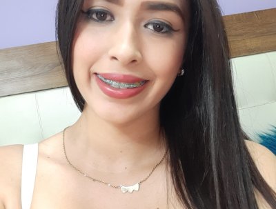 emily-angel69 naked stripping on cam for live sex video chat