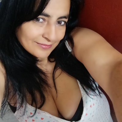 Estrella_Hot_Sexo naked stripping on cam for live sex video chat