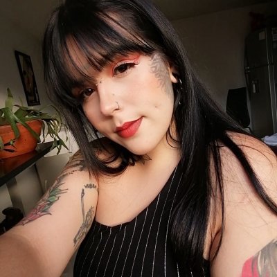 Evee_Fox naked stripping on cam for live sex video chat