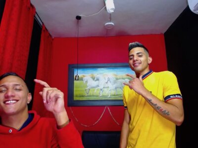 Exotic_BoysXXX naked stripping on cam for live sex video chat