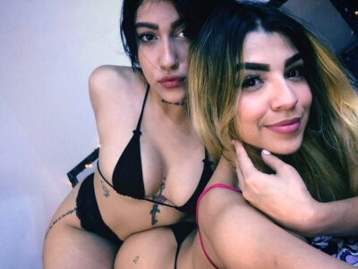 fantasydolls naked stripping on cam for live sex video chat