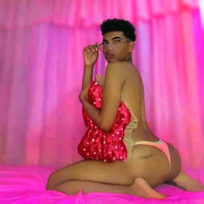 Female_boy naked stripping on cam for live sex video chat