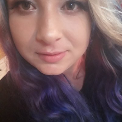 fuckaholicbabe_xxx naked stripping on cam for live sex video chat