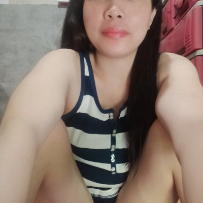 FuckinGirLsLut naked stripping on cam for live sex video chat