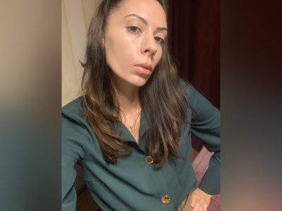 GattinaohQLove naked stripping on cam for live sex video chat