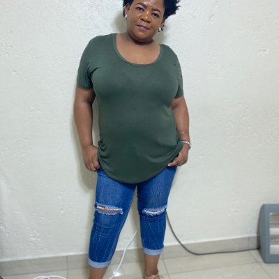 GHETTOBOOTYxx naked stripping on cam for live sex video chat