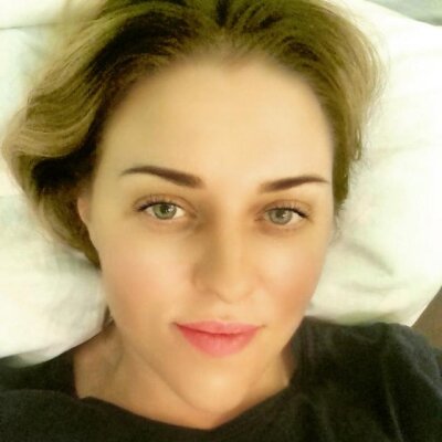 GoldenRain1 naked stripping on cam for live sex video chat