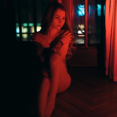GoodWitch_ naked stripping on cam for live sex video chat
