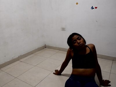 got_hot naked stripping on cam for live sex video chat