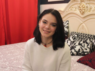 GRACE_DAVIS naked stripping on cam for live sex video chat