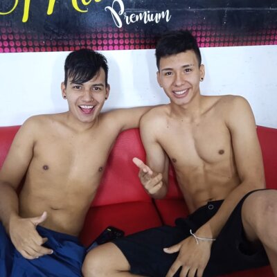 groupsex_2 naked stripping on cam for live sex video chat