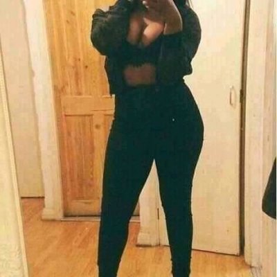 GUCCI224 naked stripping on cam for live sex video chat