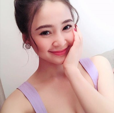 Ha_yoon98 naked stripping on cam for live sex video chat