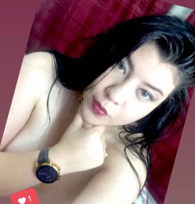 hot_charlotte7 naked stripping on cam for live sex video chat