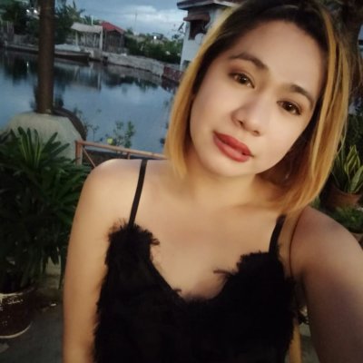 hotkinkysquirt naked stripping on cam for live sex video chat