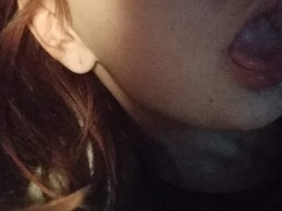 HunnyBMilenia naked stripping on cam for live sex video chat