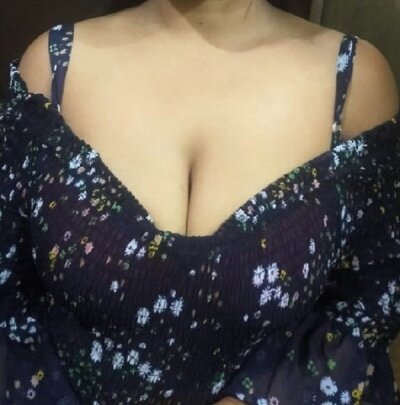 Indian_Deepika naked stripping on cam for live sex video chat