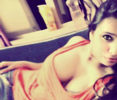 IndianDesiDeepika naked stripping on cam for live sex video chat