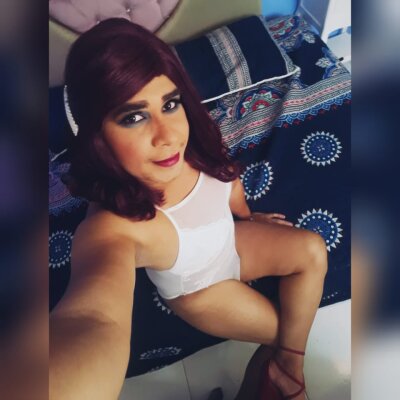 IsabellaMontiel naked stripping on cam for live sex video chat