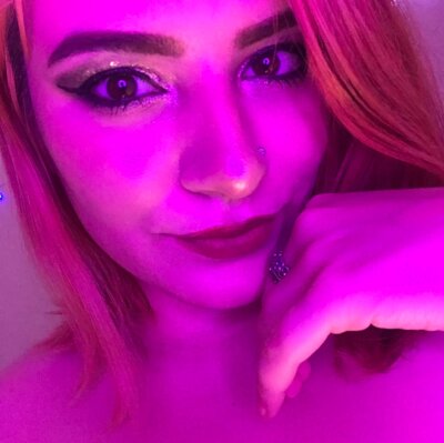 Jane_Smile naked stripping on cam for live sex video chat