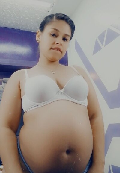 JaneKnox naked stripping on cam for live sex video chat