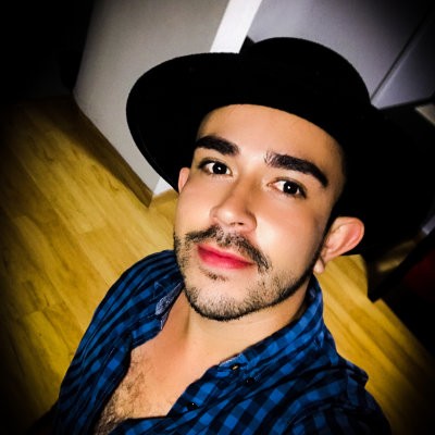 jeronimodiaz_ naked stripping on cam for live sex video chat