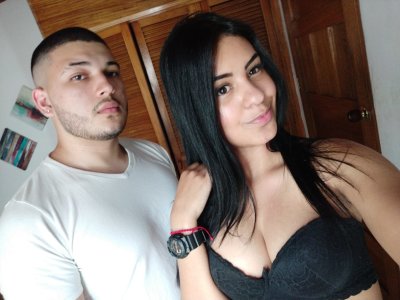 Jesse_and_mike naked stripping on cam for live sex video chat